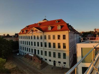 Foto: Blick über die Franckischen Stiftungen (Bild öffnet vergrößert)