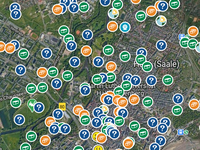 Zu sehen ist ein Screenshot aus der Geochaching-App, der die möglichen Funde im Hallenser Stadtgebiet zeigt. (Bild öffnet vergrößert)