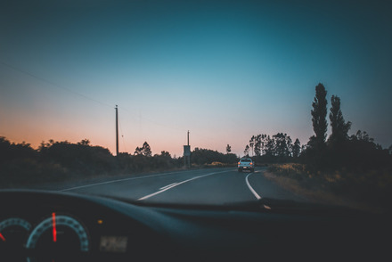 Foto: Du sitzt am Steuer deines Lebens - weißt du schon, wohin du fahren möchtest? 