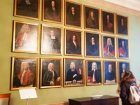 Porträts der Gelehrten (Bild öffnet vergrößert)