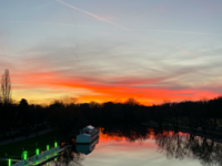 Foto: Einer der Sonnenuntergänge von der Giebichenstein-Brücke, den ich gesehen habe, als ich gelaufen bin. (Bild öffnet vergrößert)